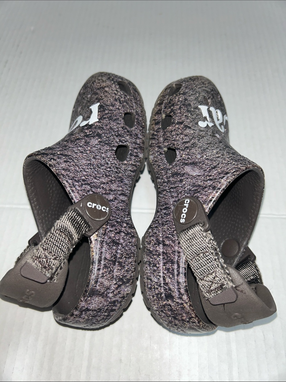 Crocs x Anwar Carrots Kids Classic Clogs Sandals - Size Kids Toddlers Size 9 - Picture 3 of 7